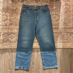 Levi’s Ribcage Straight Ankle Jean